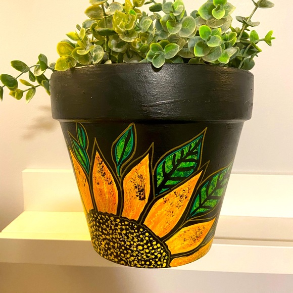 Flower pot - Picture 3 of 3